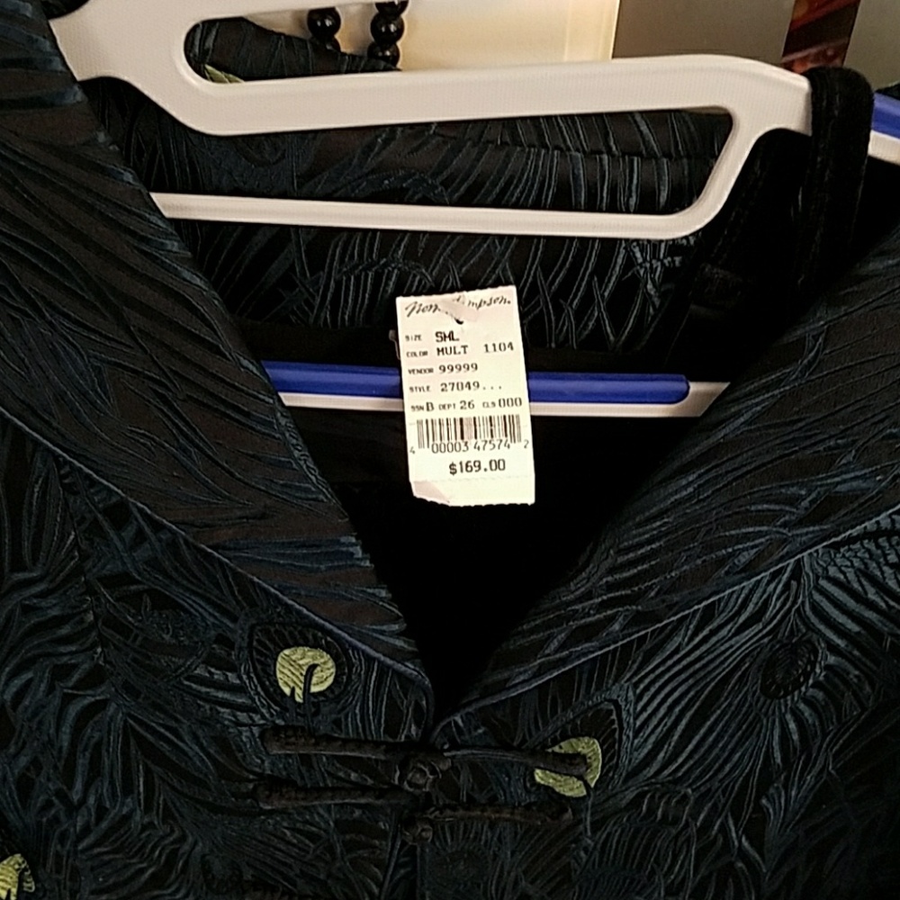 Jacket - Picture 2 of 5